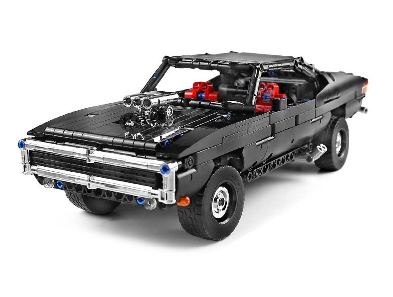 Mould King Tech 1/12 Scale R/C Dodge Charger - 1098 Pieces - 36cm long