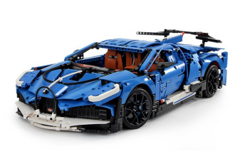 Mould King Tech 1/8 Scale Bugatti Divo - 3858 Pieces - 56cm long
