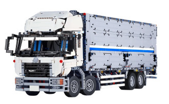 Mould King Tech R/C Wing Body Truck - 4166 Pieces - 71cm long