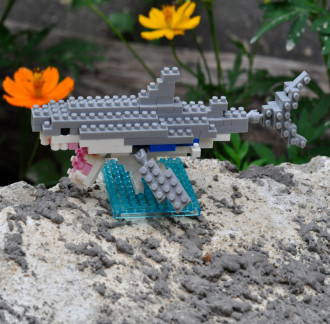 Wisehawk Shark - 122 Pieces (5.1cm Long)