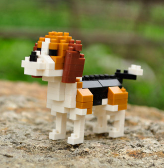 Wisehawk Beagle - 129 Pieces (7.5cm Long)