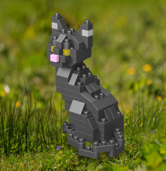 Wisehawk Black Cat - 117 Pieces (5.1cm Tall)